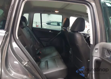 2013 Volkswagen Tiguan Se z USA, uszkodzony, nr VIN WVGBV3AX6DW595197